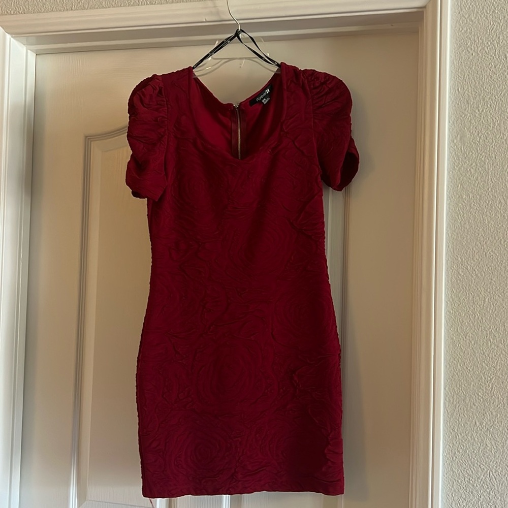 Forever 21 Red Bodycon Mini Dress, Floral Texture Size M